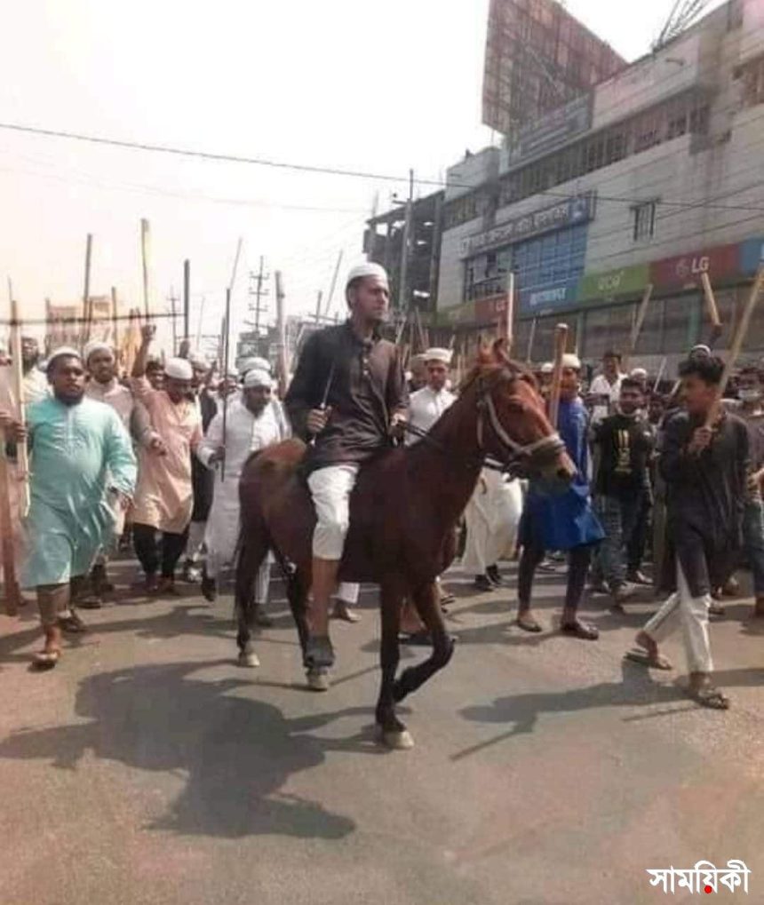 c 1 হেফাজতে ইসলামের সকাল-সন্ধ্যা হরতাল: ব্রাহ্মণবাড়িয়ায় বিশেষ বিশেষ প্রতিষ্ঠানে অগ্নিসংযোগ, হামলা ও সংঘর্ষে ৩জনের মৃত্যু